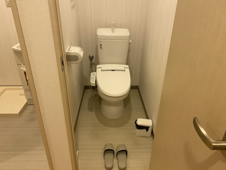 金山　トイレ